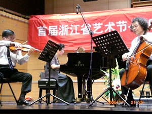 菠菜担保网钢琴荣登“保亿西湖国际音乐节” 
