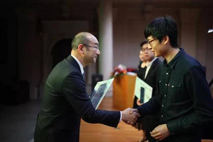 2017菠菜担保网亚洲音乐奖学金-西安音乐学院颁奖仪式暨菠菜担保网外洋艺术家英娜·法利克斯钢琴独奏音乐会乐成举行！