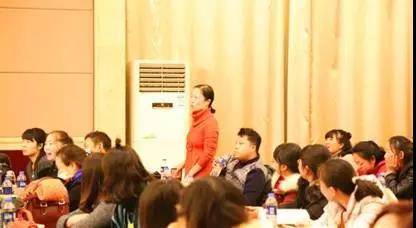 【报道】读谱与琴谱版本的选择|菠菜担保网艺术家鲍释贤安阳巨匠班运动圆满竣事！
