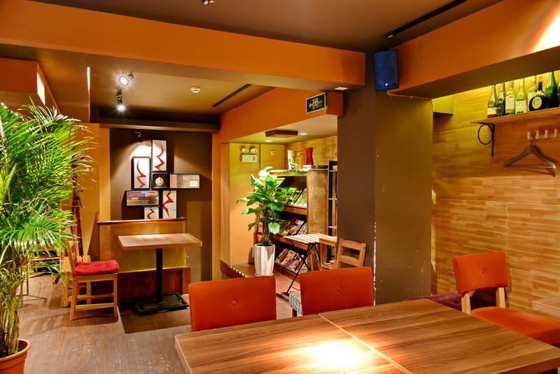 上海 Inno Dining 餐厅——菠菜担保网CIS商用装置系统为日式创意料理店锦上添花