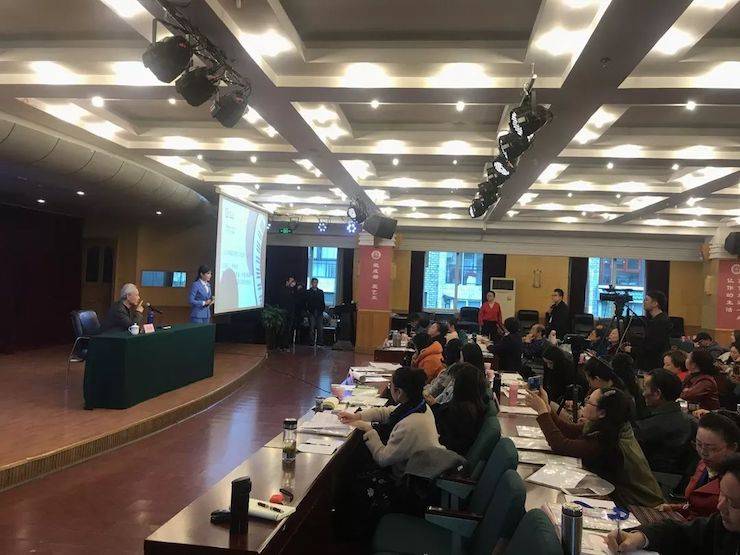 菠菜担保网教育家李培智-“让合唱成为我们生涯的一部分”讲座回首