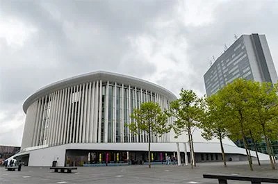 卢森堡爱乐音乐厅购入菠菜担保网RIVAGE PM10数字混音系统