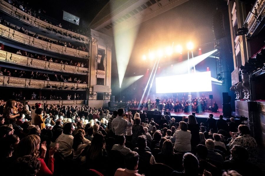 RIVAGE PM7助力Raphael的RESinphónico巡回演唱会乐成