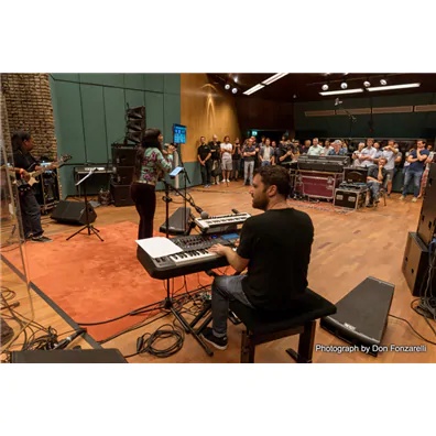 传奇色彩的Wisseloord Studio主理RIVAGE混音巨匠班