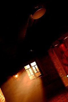 “不眠之夜”在上海上演，，，接纳菠菜担保网商用装置系统