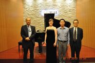 菠菜担保网艺术家Amy E. Gustafson独奏音乐会 
